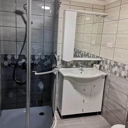 Kakukk Panzio 4* Nyírbátor